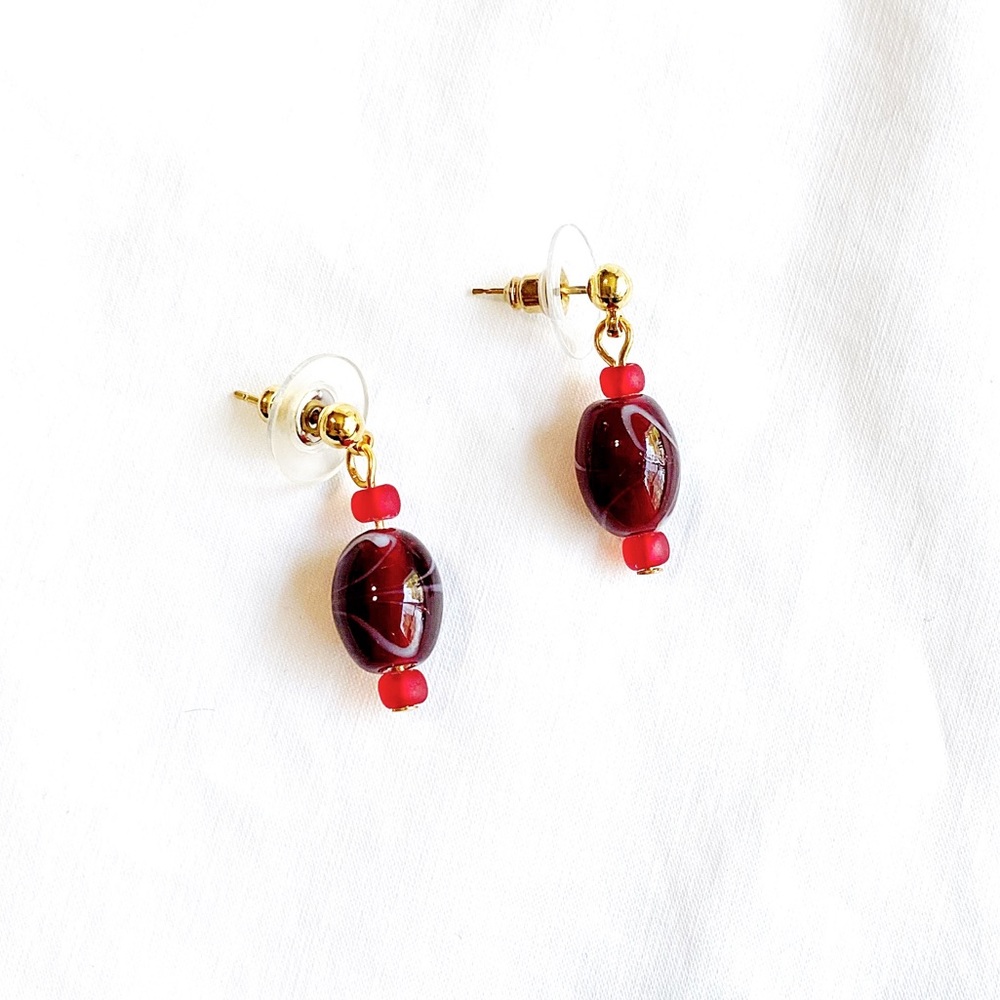 Deep red lampwork bead faint white Swirl Earrings - Picture 3 of 4